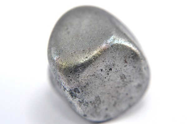 Iron meteorite 16.8 gram macro photography 13