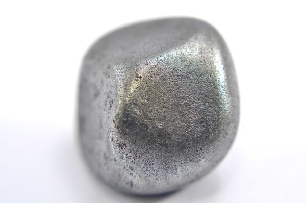 Iron meteorite 16.8 gram macro photography 12