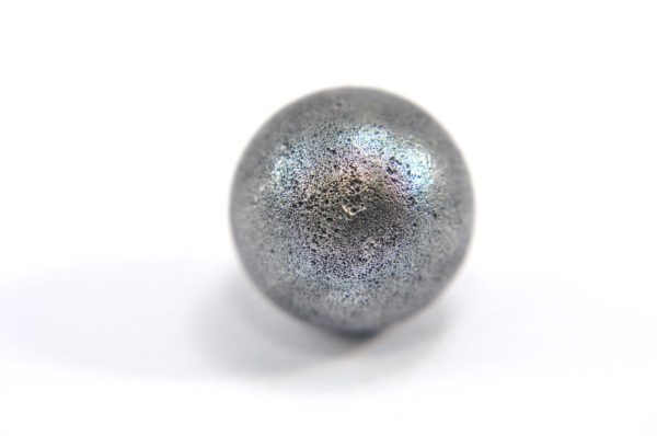 Iron meteorite 5.5 gram macro photography 01