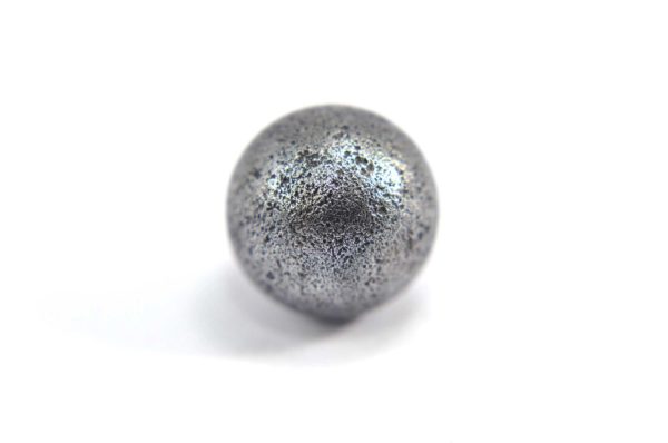 Iron meteorite 3.4 gram macro photography 09