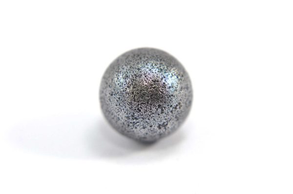Iron meteorite 3.4 gram macro photography 04