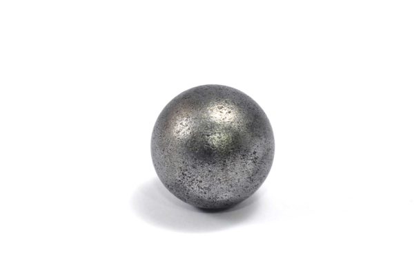 Iron meteorite 21.6 gram wide photography 04
