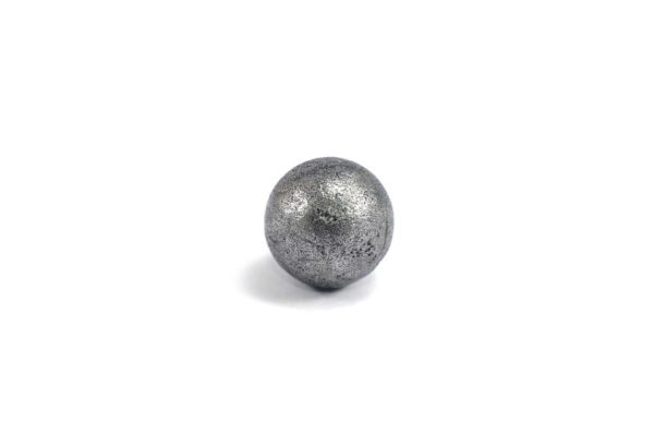 Iron meteorite 6.7 gram wide photography 03