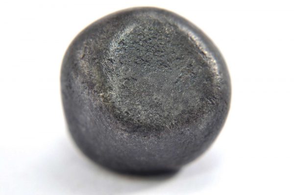 Iron meteorite 17.4 gram macro photography 05