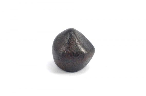 Iron meteorite 18.1 gram wide photography 03