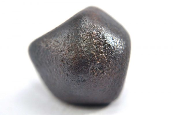 Iron meteorite 18.1 gram macro photography 06