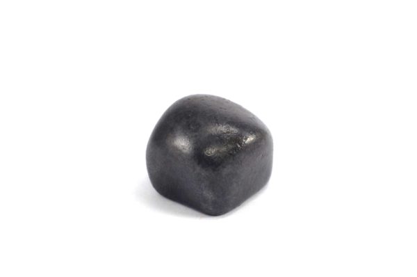Iron meteorite 18.2 gram wide photography 09