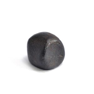 Iron meteorite 13.6 gram wide photography 02