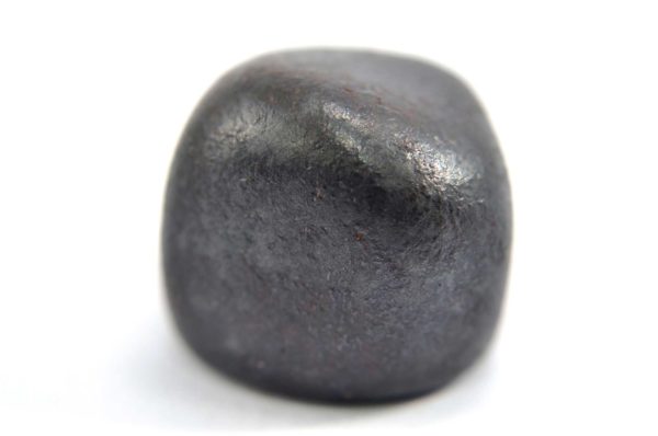 Iron meteorite 16.1 gram macro photography 06