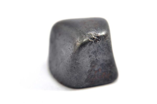 Iron meteorite 7.9 gram macro photography 10