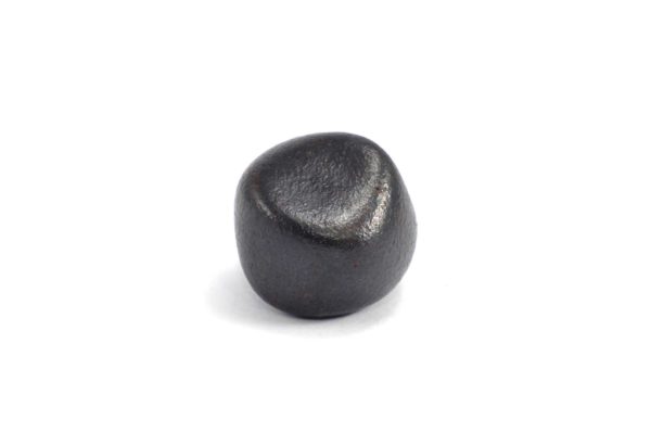 Iron meteorite 18.0 gram wide photography 08