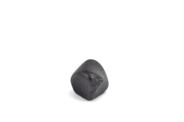 Iron meteorite 5.4 gram wide photography 03