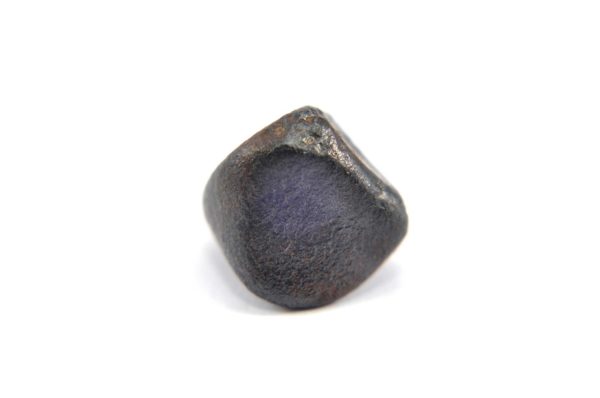 Iron meteorite 5.4 gram macro photography 12