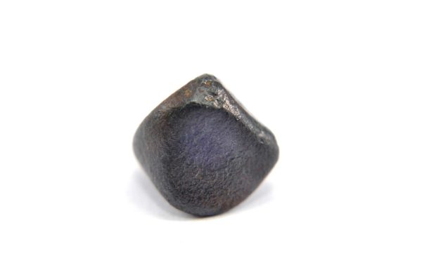 Iron meteorite 5.4 gram macro photography 08