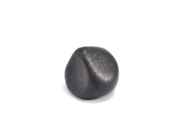 Iron meteorite 17.5 gram wide photography 14