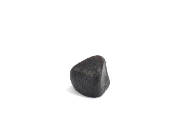 Iron meteorite 6.9 gram wide photography 07