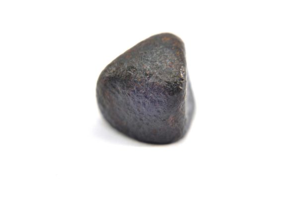 Iron meteorite 6.9 gram macro photography 10