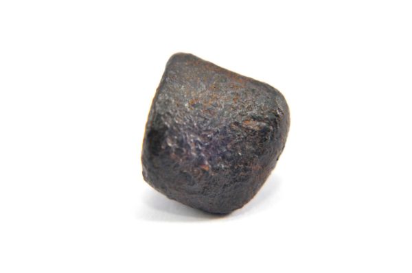 Iron meteorite 6.9 gram macro photography 06