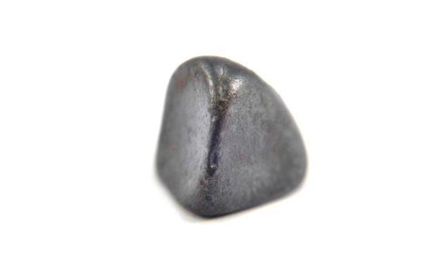 Iron meteorite 8.6 gram macro photography 10
