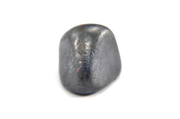 Iron meteorite 8.6 gram macro photography 04