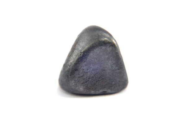Iron meteorite 8.6 gram macro photography 03