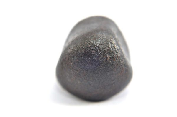 Iron meteorite 18.1 gram macro photography 04
