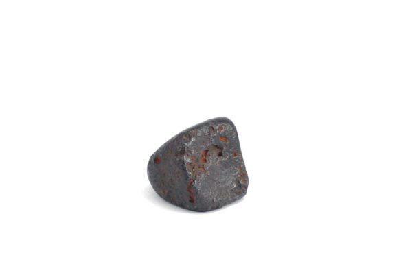 Iron meteorite 7.0 gram wide photography 04