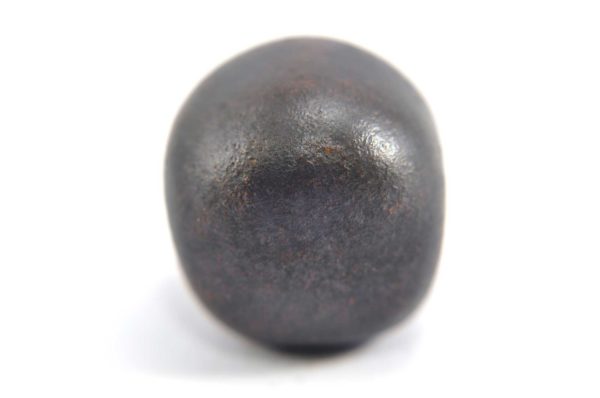 Iron meteorite 26.6 gram macro photography 07