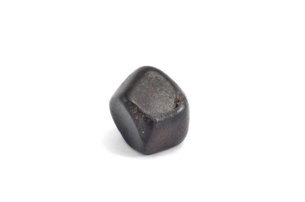 Iron meteorite 15.1 gram wide photography 03