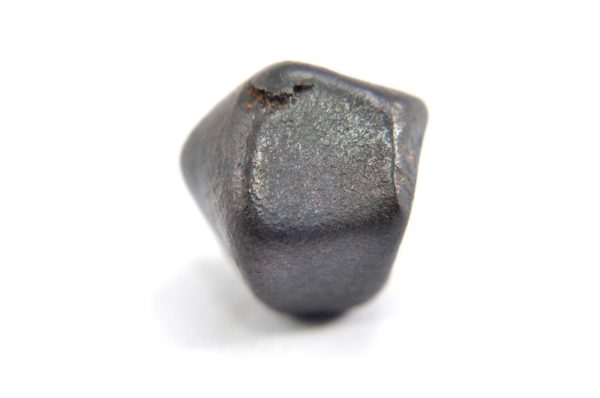 Iron meteorite 15.1 gram macro photography 08