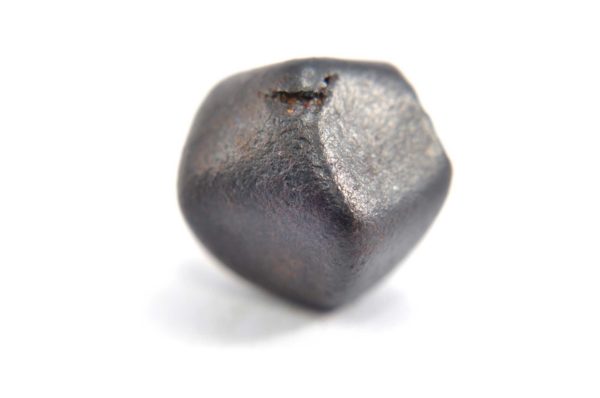 Iron meteorite 15.1 gram macro photography 07