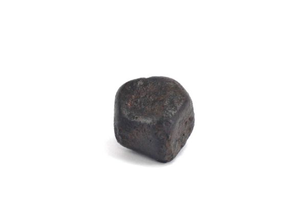 Iron meteorite 14.0 gram wide photography 09
