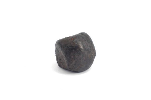 Iron meteorite 14.0 gram wide photography 07
