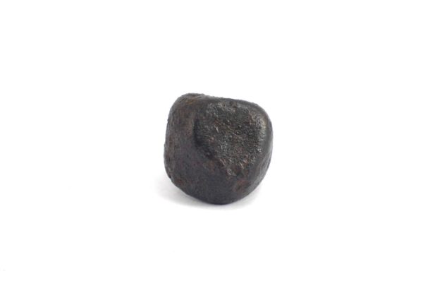 Iron meteorite 14.0 gram wide photography 06