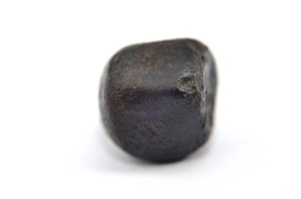 Iron meteorite 14.0 gram macro photography 06