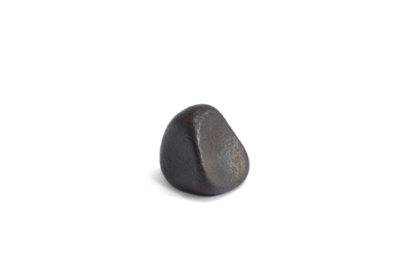 Iron meteorite 5.8 gram wide photography 09