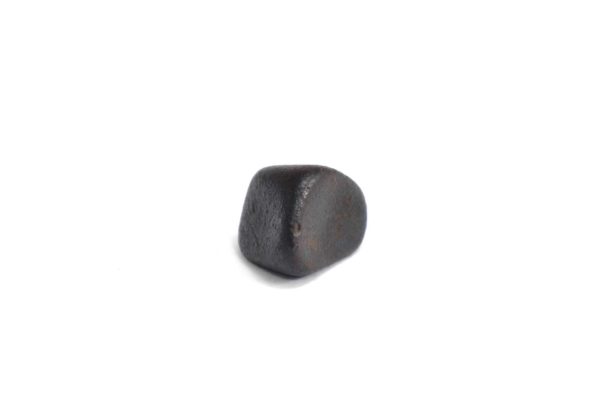 Iron meteorite 5.8 gram wide photography 02