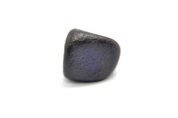 Iron meteorite 5.8 gram macro photography 04
