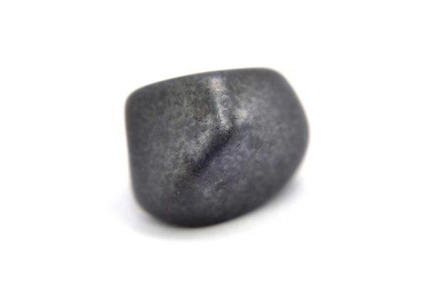 Iron meteorite 11.1 gram macro photography 10