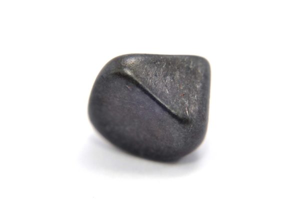 Iron meteorite 11.1 gram macro photography 06