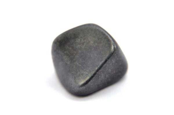 Iron meteorite 11.1 gram macro photography 01