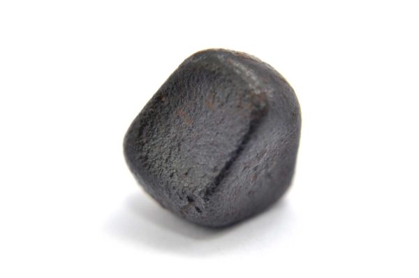 Iron meteorite 11.9 gram macro photography 06