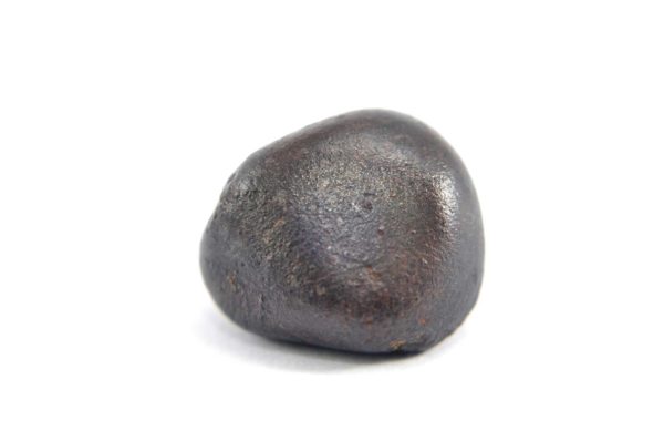 Iron meteorite 8.8 gram macro photography 03