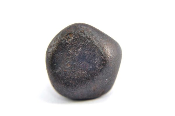Iron meteorite 13.6 gram macro photography 03