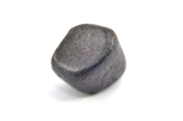 Iron meteorite 11.2 gram macro photography 24