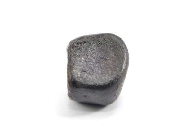 Iron meteorite 11.2 gram macro photography 23