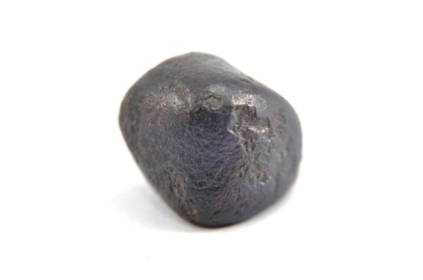 Iron meteorite 11.2 gram macro photography 06
