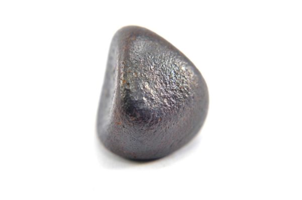 Iron meteorite 10.8 gram macro photography 14