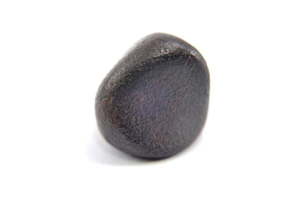 Iron meteorite 10.8 gram macro photography 12