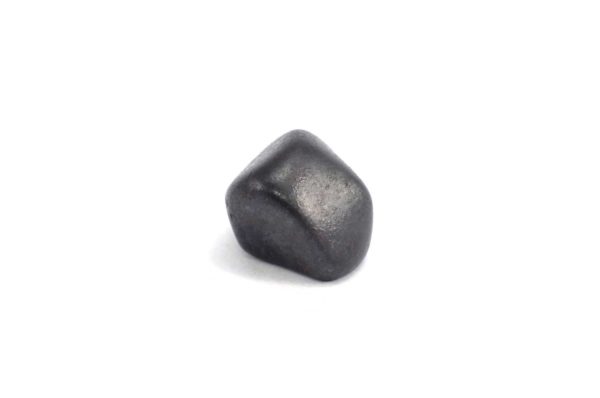 Iron meteorite 11.2 gram wide photography 04